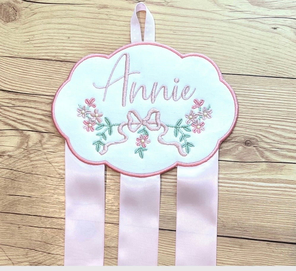Large bow holder