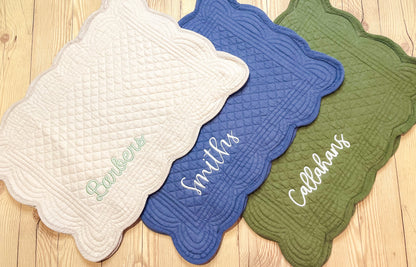 Quilted casserole dish cover